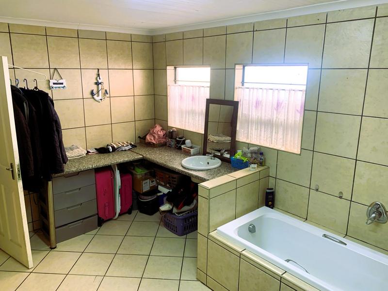 3 Bedroom Property for Sale in Comet Gauteng