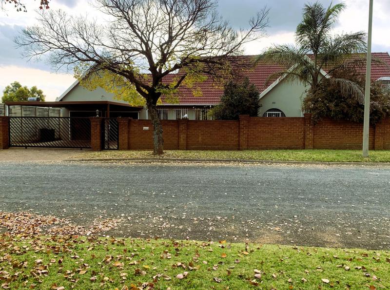 4 Bedroom Property for Sale in Freeway Park Gauteng
