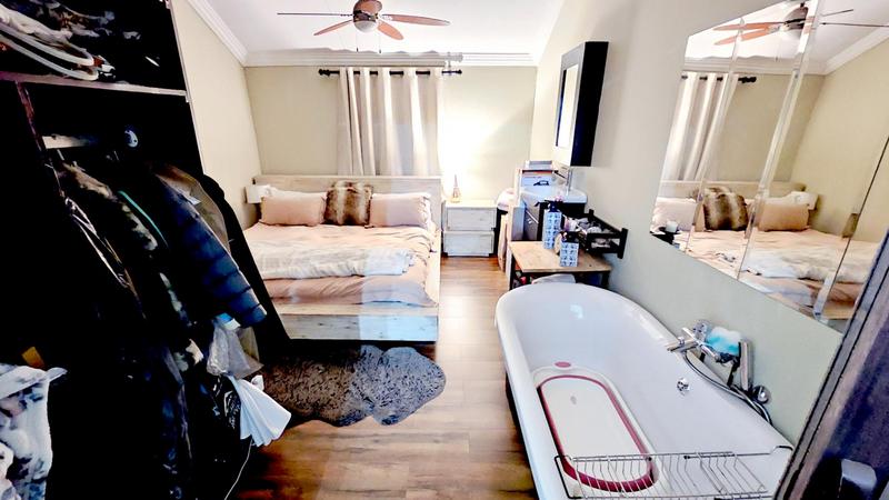 To Let 4 Bedroom Property for Rent in Castleview Gauteng