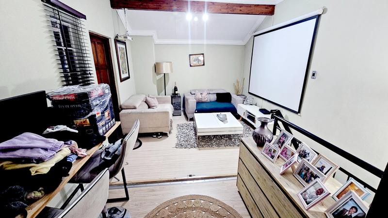 To Let 4 Bedroom Property for Rent in Castleview Gauteng