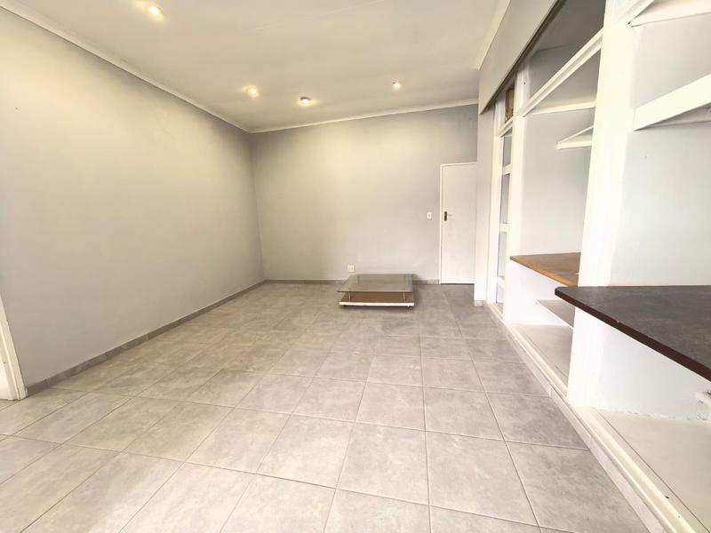 1 Bedroom Property for Sale in Edenvale Gauteng