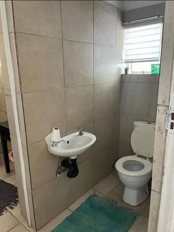 To Let 1 Bedroom Property for Rent in Fourways Gauteng