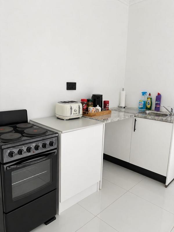 To Let 1 Bedroom Property for Rent in Roodepoort Gauteng