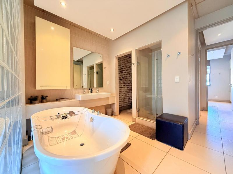 To Let 2 Bedroom Property for Rent in Melrose Arch Gauteng