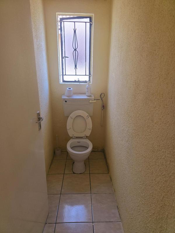 To Let 3 Bedroom Property for Rent in Ebony Park Gauteng