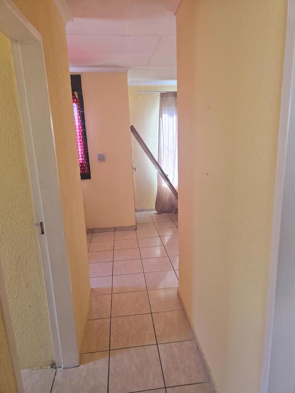 To Let 3 Bedroom Property for Rent in Ebony Park Gauteng