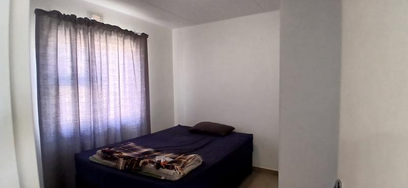 2 Bedroom Property for Sale in Albertsdal Gauteng