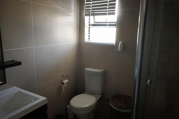 To Let 1 Bedroom Property for Rent in Olivedale Gauteng