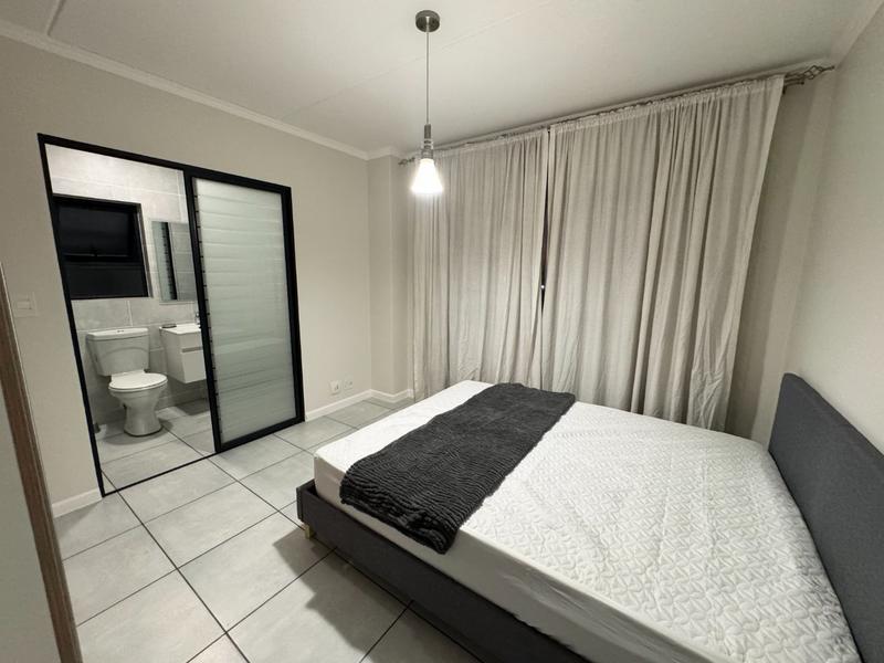 To Let 2 Bedroom Property for Rent in Crowthorne AH Gauteng