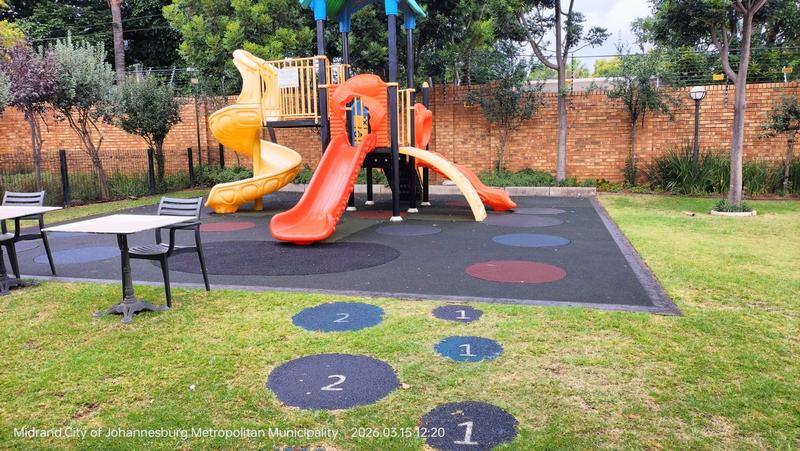 To Let 2 Bedroom Property for Rent in Crowthorne AH Gauteng