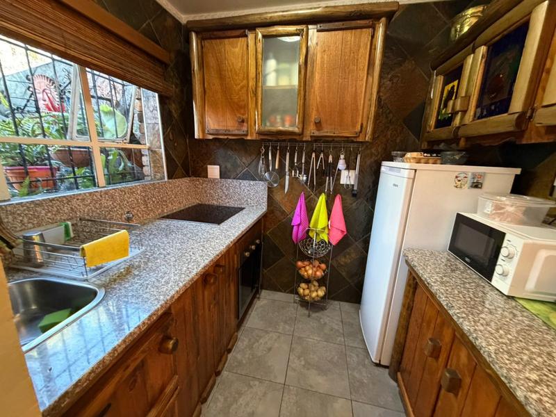 2 Bedroom Property for Sale in Dorandia Gauteng