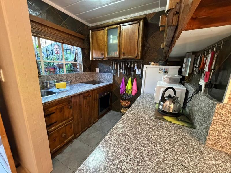 2 Bedroom Property for Sale in Dorandia Gauteng