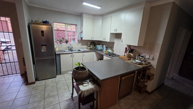 3 Bedroom Property for Sale in Magalieskruin Gauteng