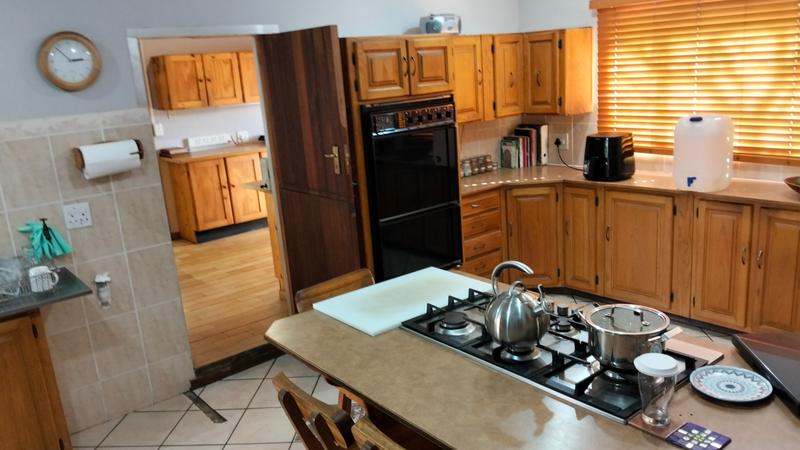 4 Bedroom Property for Sale in Tileba Gauteng