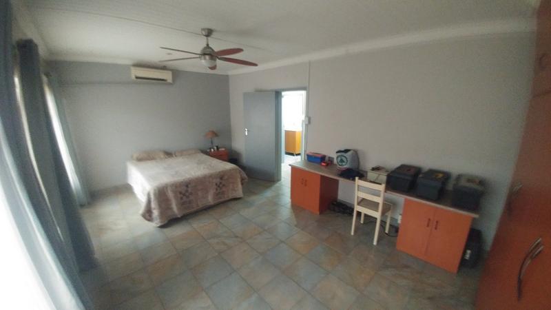 4 Bedroom Property for Sale in Tileba Gauteng