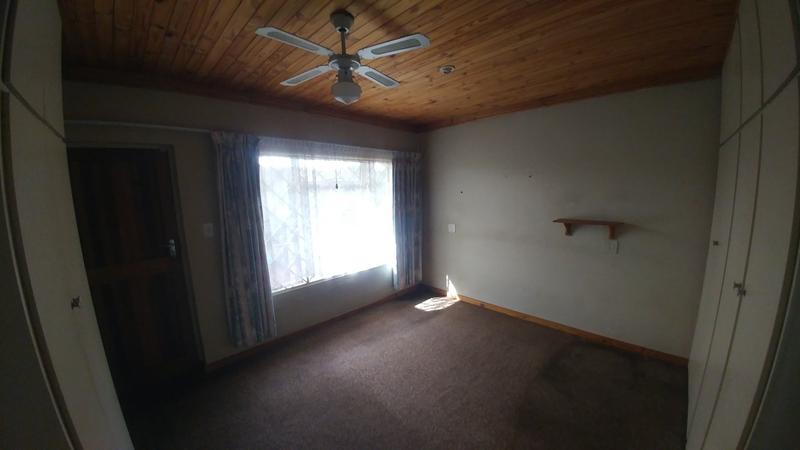 4 Bedroom Property for Sale in Tileba Gauteng