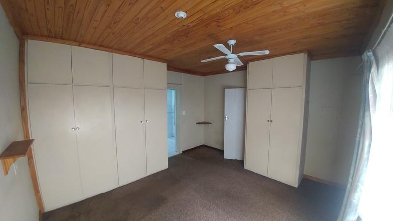 4 Bedroom Property for Sale in Tileba Gauteng