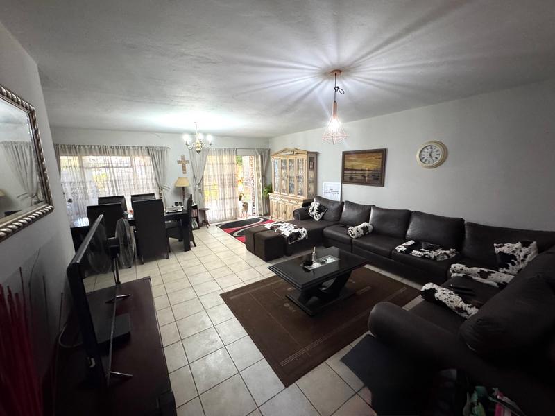 3 Bedroom Property for Sale in Wonderboom Gauteng