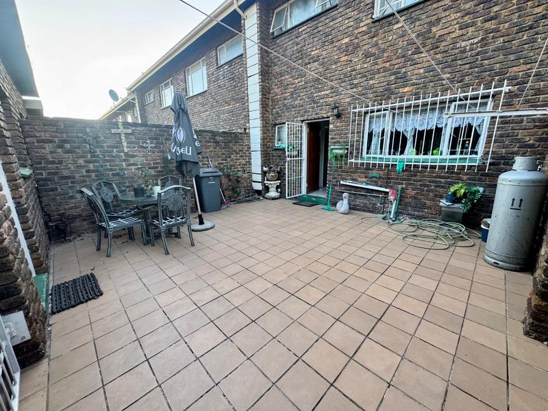 3 Bedroom Property for Sale in Wonderboom Gauteng