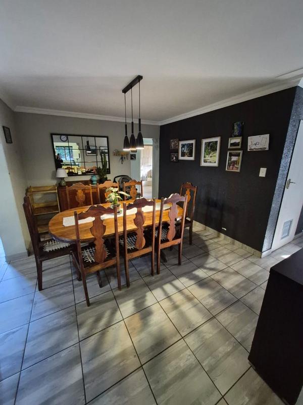 4 Bedroom Property for Sale in Bougainvillea Estate Gauteng