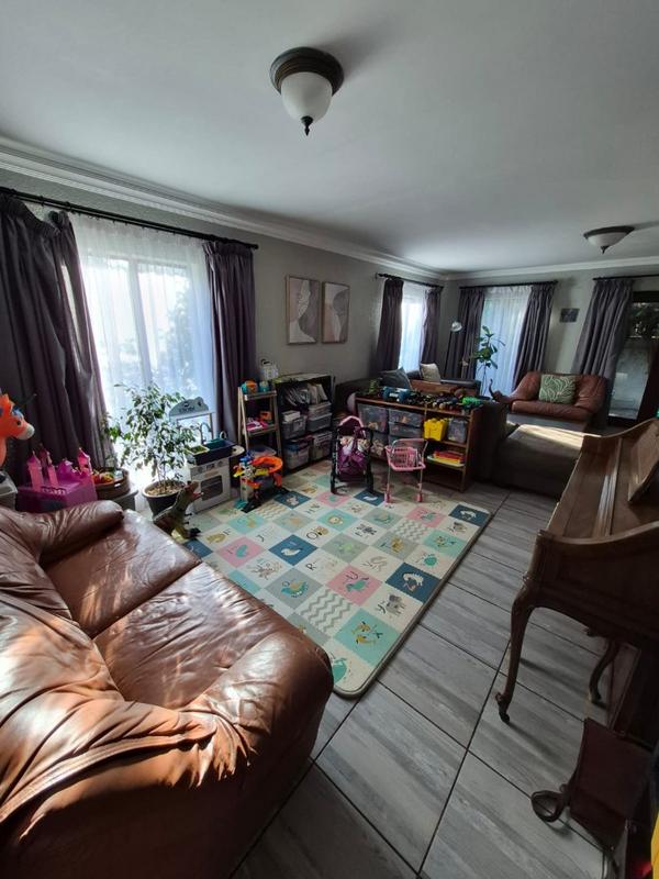 4 Bedroom Property for Sale in Bougainvillea Estate Gauteng