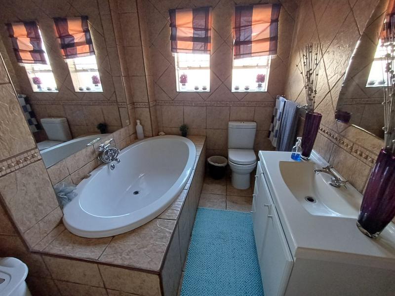 3 Bedroom Property for Sale in Arcon Park Gauteng