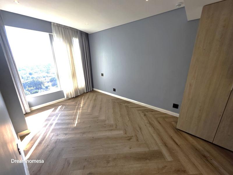 To Let 2 Bedroom Property for Rent in Benmore Gardens Gauteng