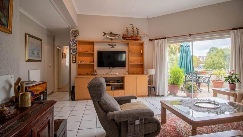 2 Bedroom Property for Sale in Bedford Gardens Gauteng