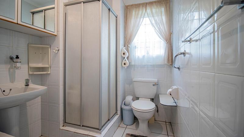 2 Bedroom Property for Sale in Bedford Gardens Gauteng