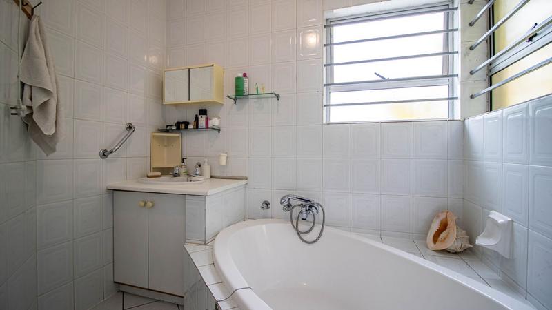 2 Bedroom Property for Sale in Bedford Gardens Gauteng