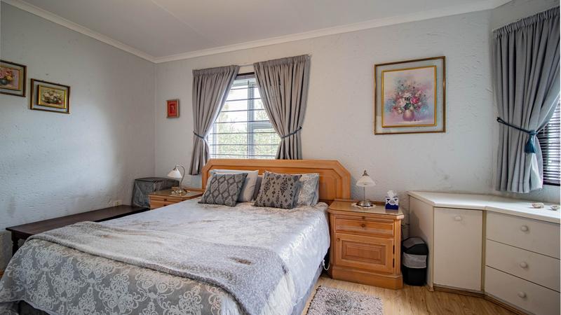 2 Bedroom Property for Sale in Bedford Gardens Gauteng