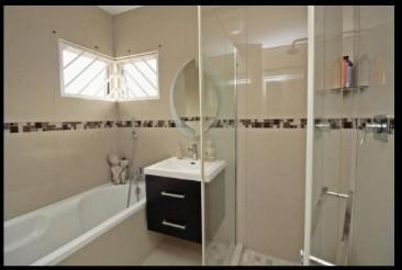 3 Bedroom Property for Sale in Wannenburghoogte Gauteng