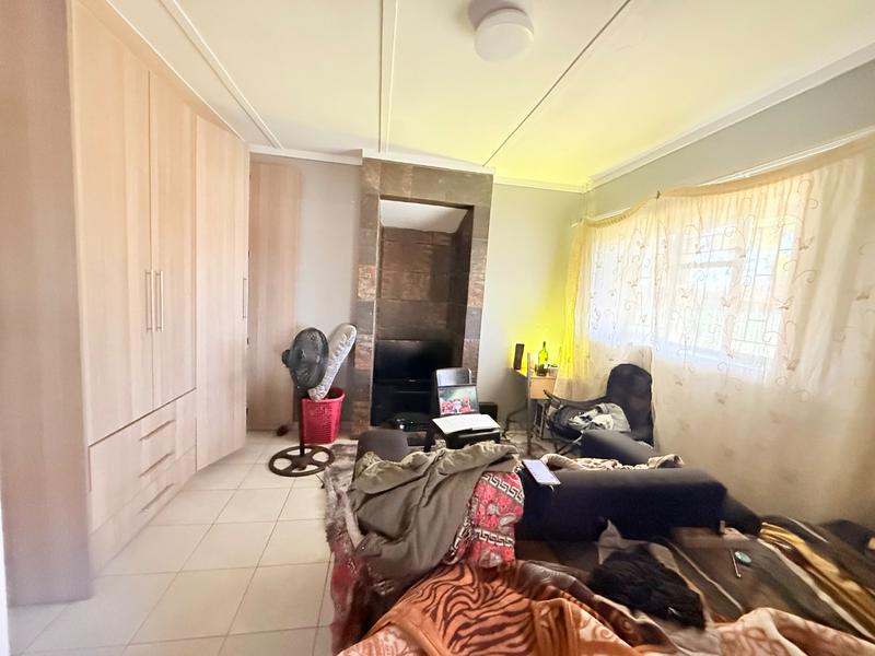 4 Bedroom Property for Sale in Vanderbijlpark CE 2 Gauteng