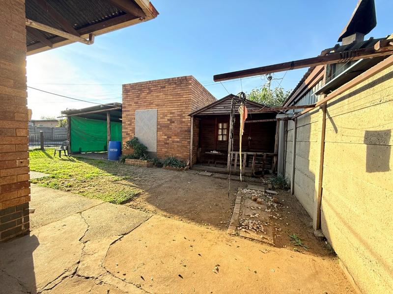 4 Bedroom Property for Sale in Vanderbijlpark CE 2 Gauteng