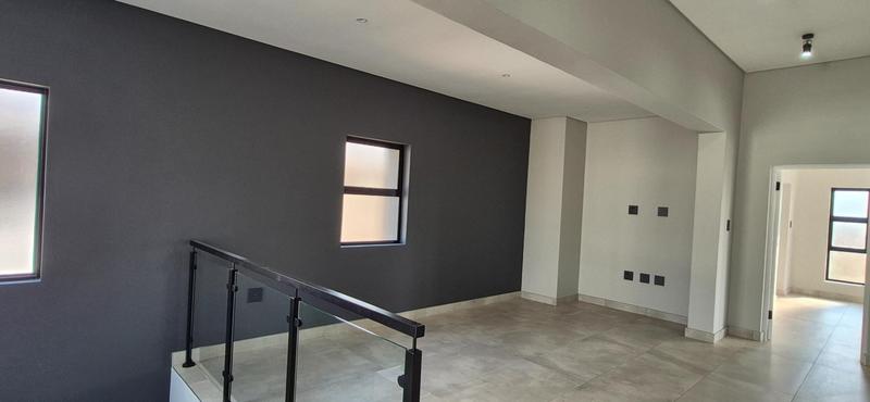 4 Bedroom Property for Sale in Fountainbrook Estate Gauteng