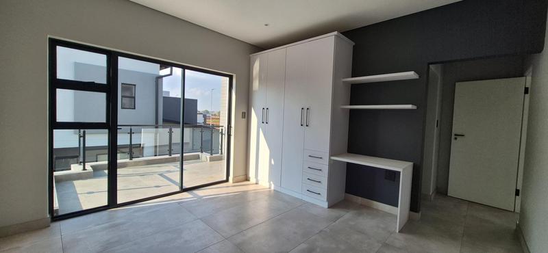 4 Bedroom Property for Sale in Fountainbrook Estate Gauteng