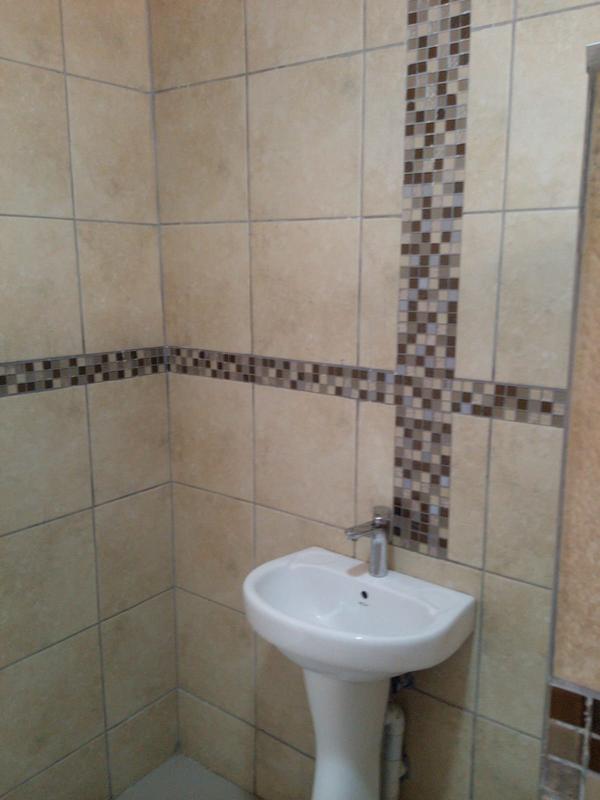 6 Bedroom Property for Sale in Evans Park Gauteng