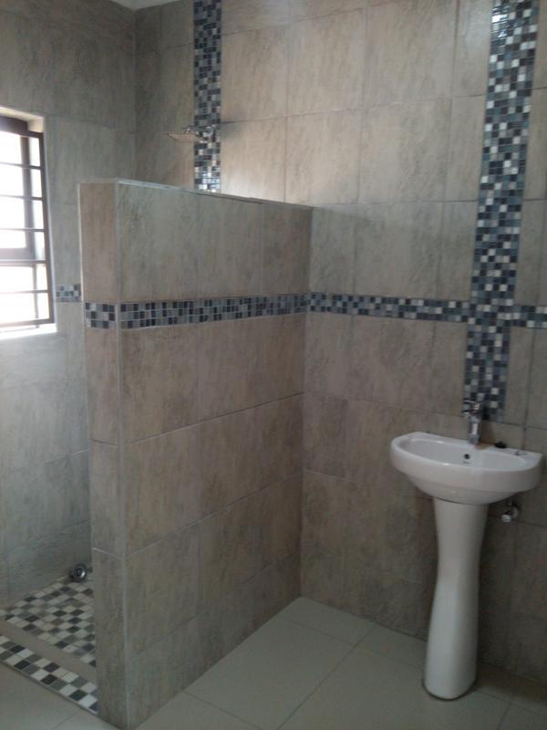 6 Bedroom Property for Sale in Evans Park Gauteng