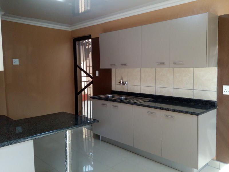 6 Bedroom Property for Sale in Evans Park Gauteng