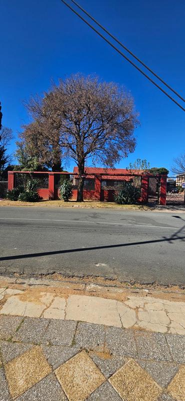 6 Bedroom Property for Sale in Evans Park Gauteng