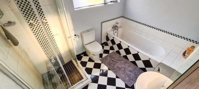 4 Bedroom Property for Sale in Elspark Gauteng
