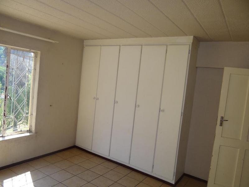 To Let 2 Bedroom Property for Rent in Helderkruin Gauteng