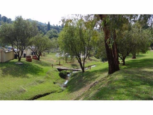 To Let 2 Bedroom Property for Rent in Helderkruin Gauteng