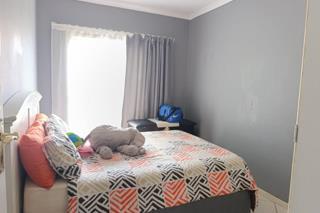 2 Bedroom Property for Sale in Monavoni Gauteng