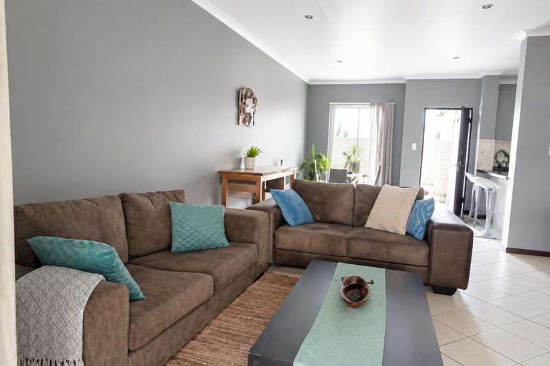 2 Bedroom Property for Sale in Monavoni Gauteng