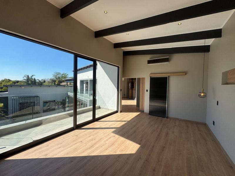 6 Bedroom Property for Sale in Midstream Estate Gauteng
