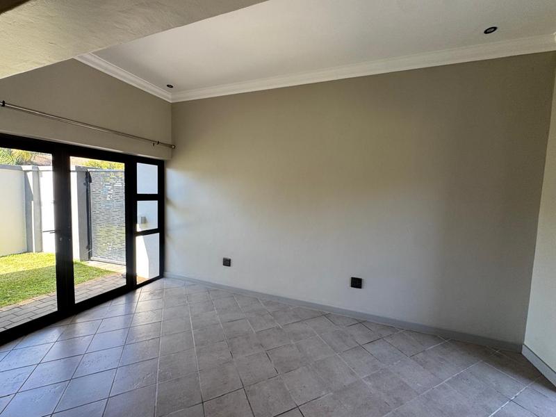 6 Bedroom Property for Sale in Midstream Estate Gauteng