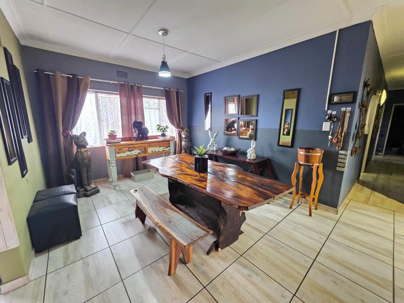 4 Bedroom Property for Sale in Meyerton Central Gauteng