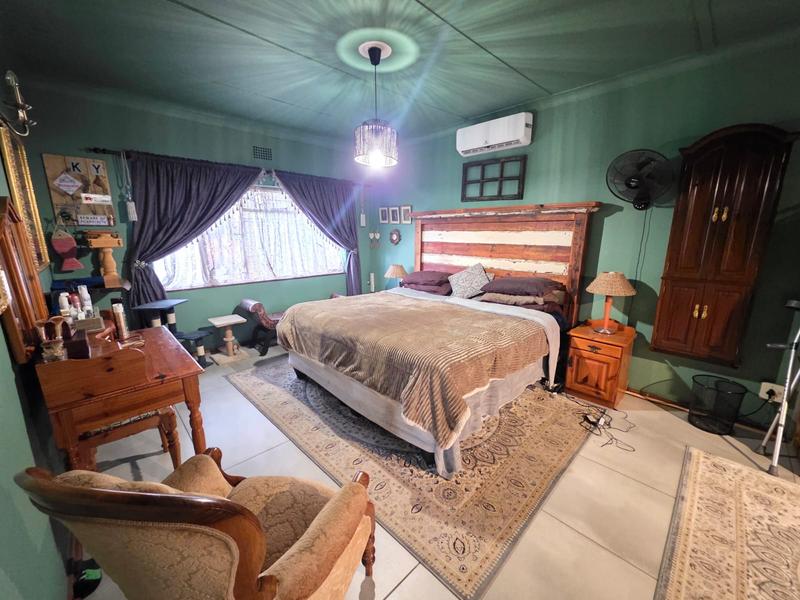 4 Bedroom Property for Sale in Meyerton Central Gauteng