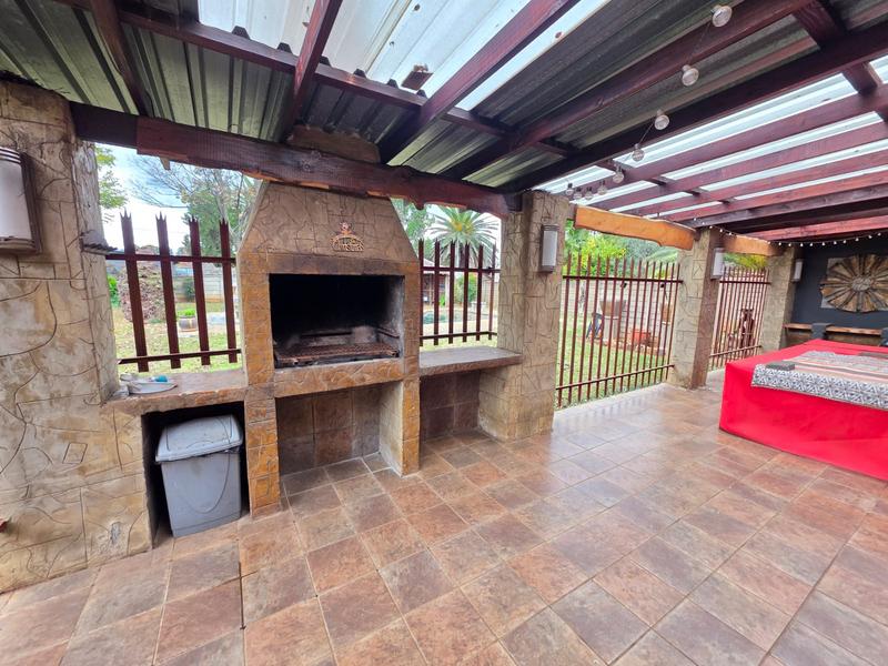 4 Bedroom Property for Sale in Meyerton Central Gauteng